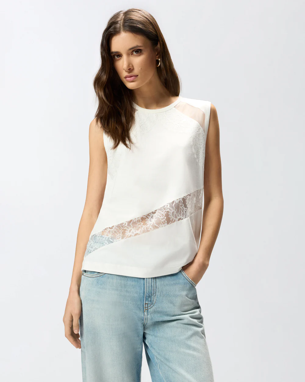 Pinko Pinko Top smanicato con dettagli in pizzo — 2/4