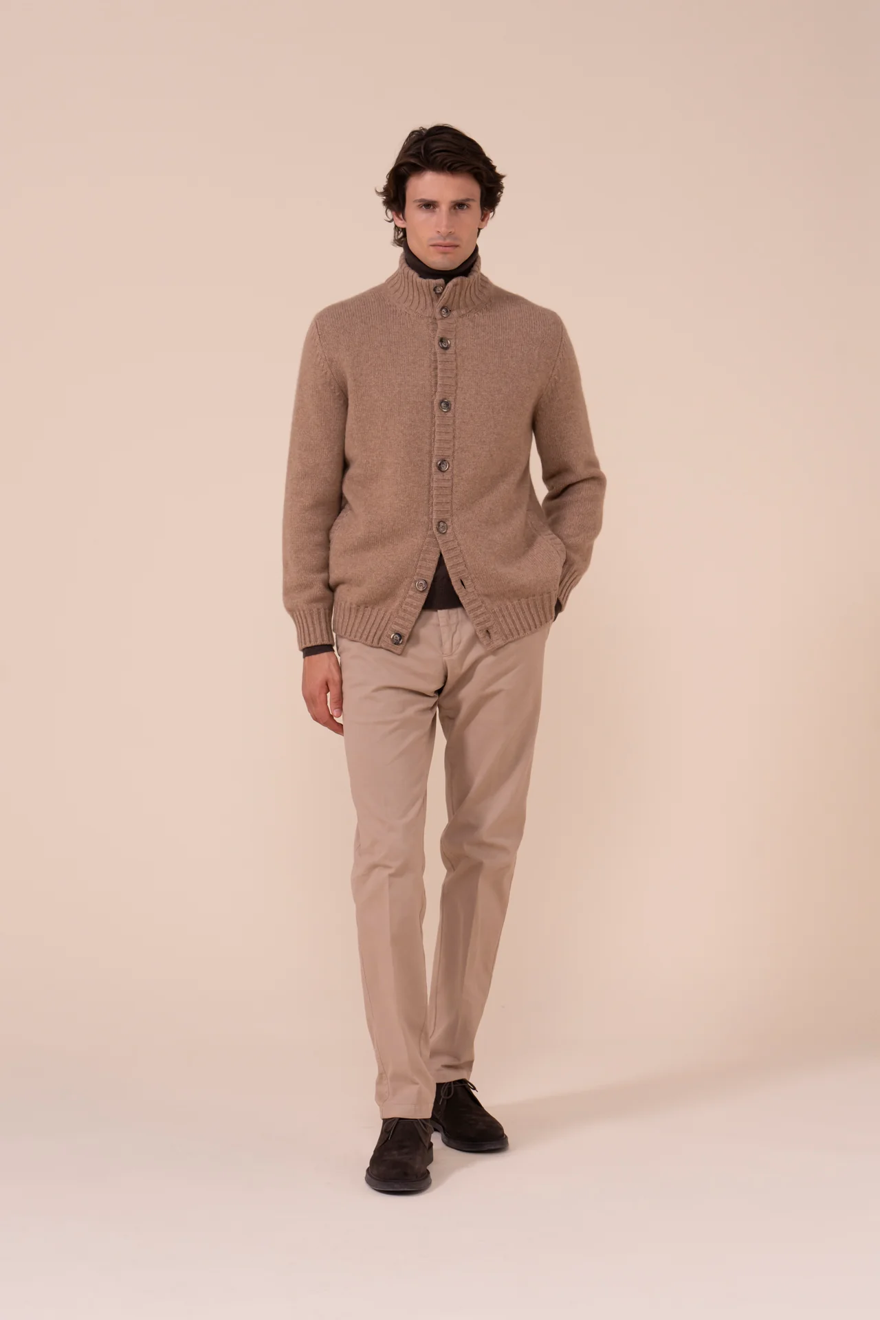 Fedeli Fedeli Favonius 428 cardigan in cashmere con bottoni — 3/4