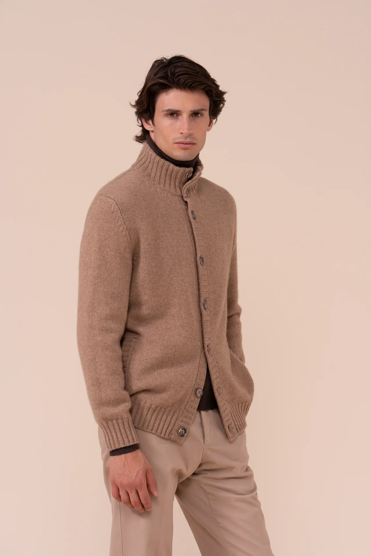 Fedeli Fedeli Favonius 428 cardigan in cashmere con bottoni — 4/4