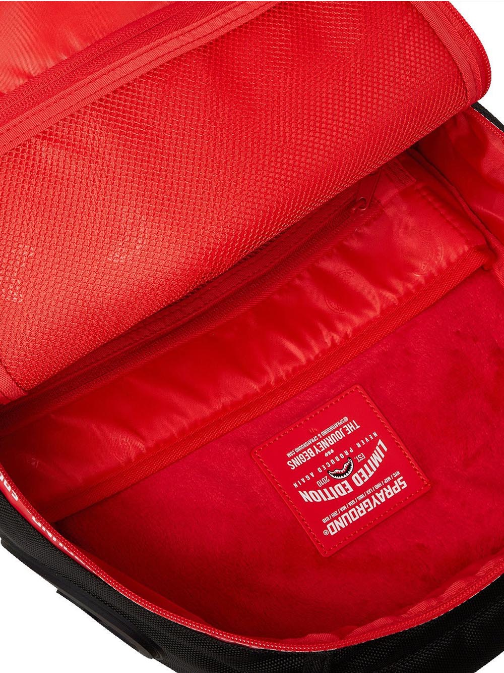 SPRAYGROUND Sprayground ZIPPED SHARK — 4/4