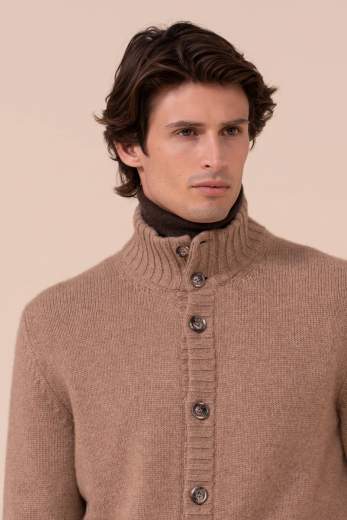 Fedeli Favonius 428 cardigan in cashmere con bottoni